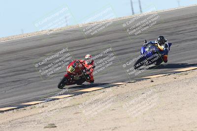 media/Oct-30-2025-Racers Edge (Thu) [[dabbdaf680]]/3-B Group/Session 2 (Bowl Exit)/